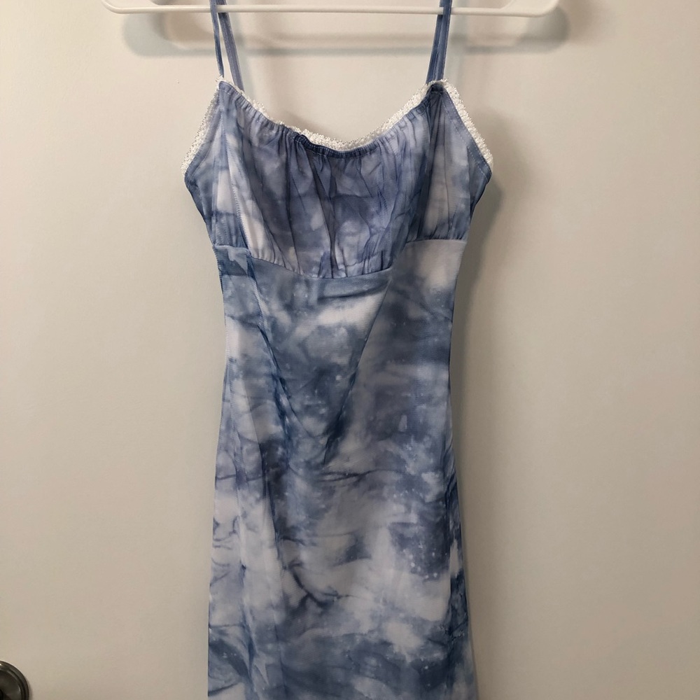 Princess Polly light blue and white minidress, Size 4